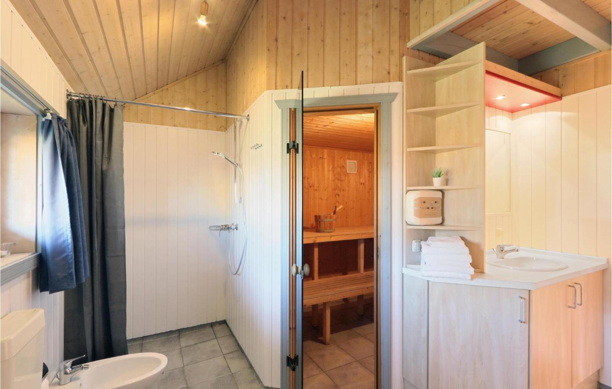 Gorgeous Home In Rechlin With Sauna Exterior photo